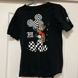 MICKEY MOUSE DISNEY NEFF T SHIRT 1928 CHECKERBOARD MICKEY - MEDIUM